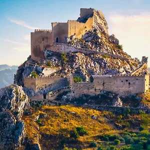 https://strategico-appartamento-nel-borgo-medioevale-di-mussomeli.sicilyhotelsitaly.net