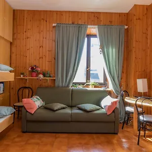 https://comfort-studio-centro-aprica-vicino-piste-da-sci.it-lombardy.com